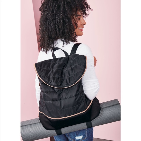 Stella & Dot Crush It Backback - Picture 2 of 6